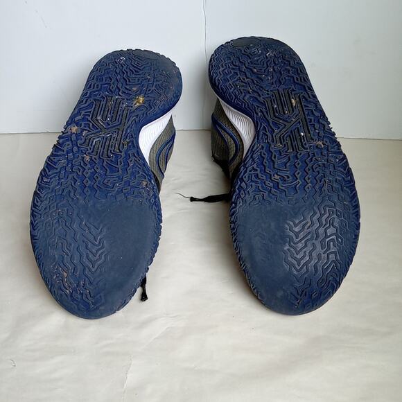 Mens Size 10 - Nike Kyrie 4 TB Low Black Midnight Navy DA7803-004 - Picture 7 of 7